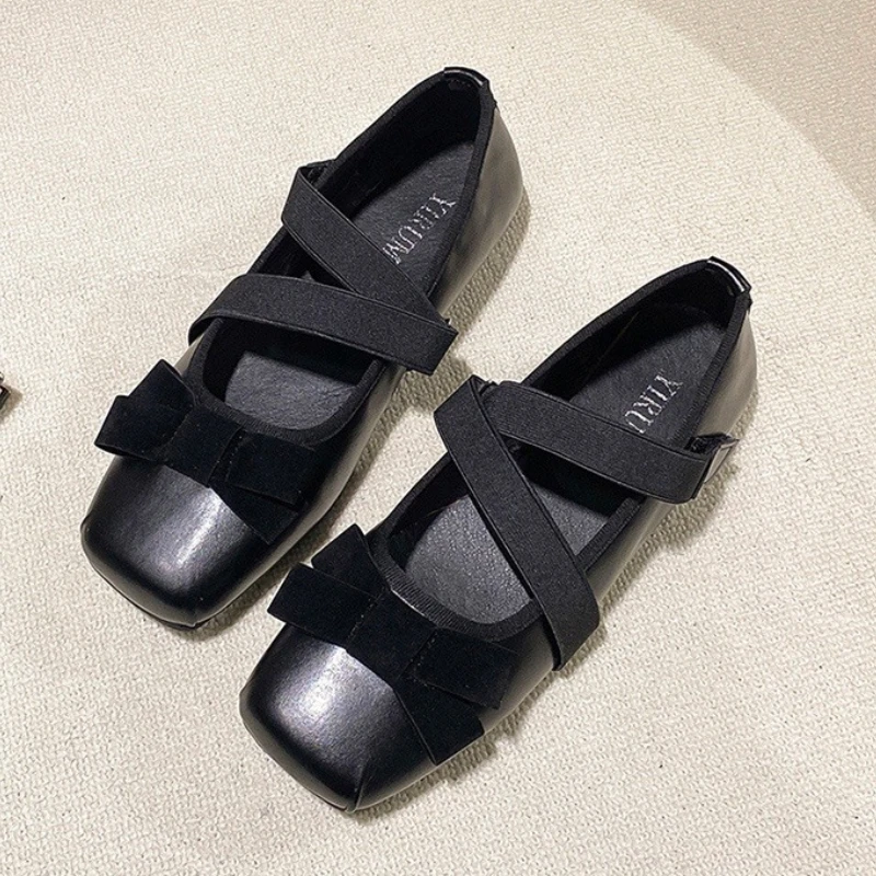 أحذية باليه مسطحة القاع عصرية جديدة لعام 2025 أحذية نسائية للربيع رائجة البيع بعقدة رأس مربعة وكعب سميك كاجوال Жensarska Оbuvire