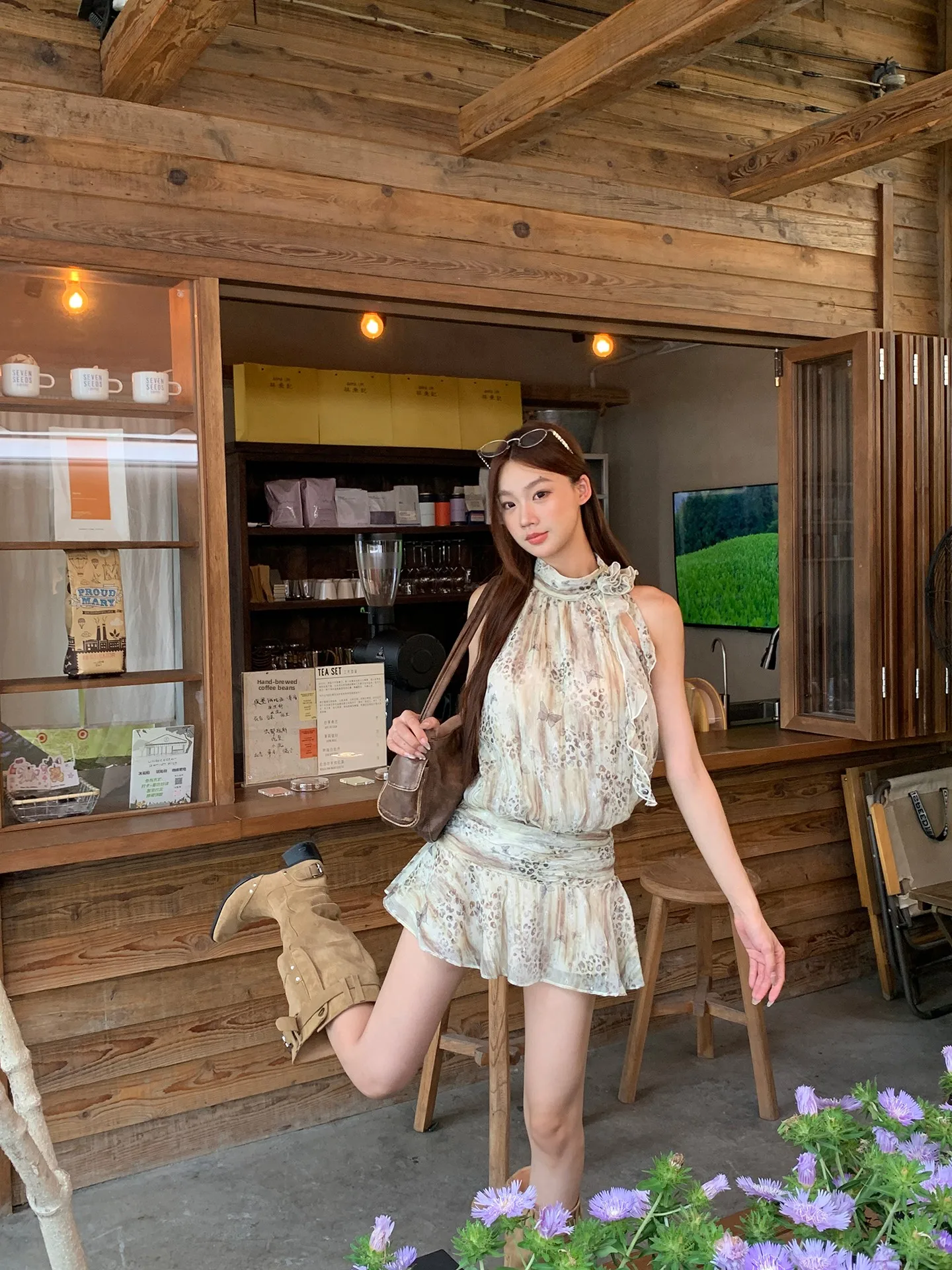 فستان نسائي جديد بطبعة زهور لقضاء العطلات على الشاطئ، تصميم معلق على الرقبة، تنورة صيفية بخصر مرتفع وقصة A-line، مريح وعصري