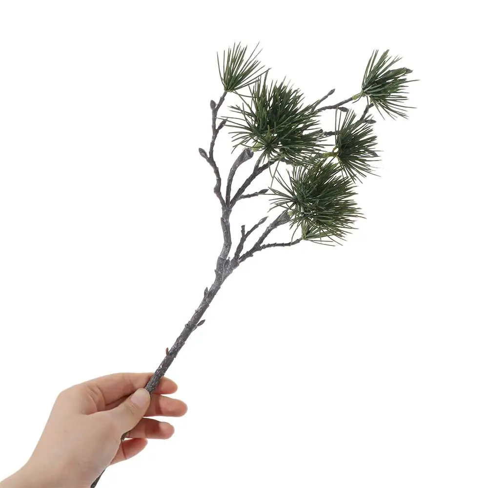 Rama de pino Artificial verde, plantas de pino de plástico de lujo, plantas falsas realistas elegantes para decoración del jardín del hogar