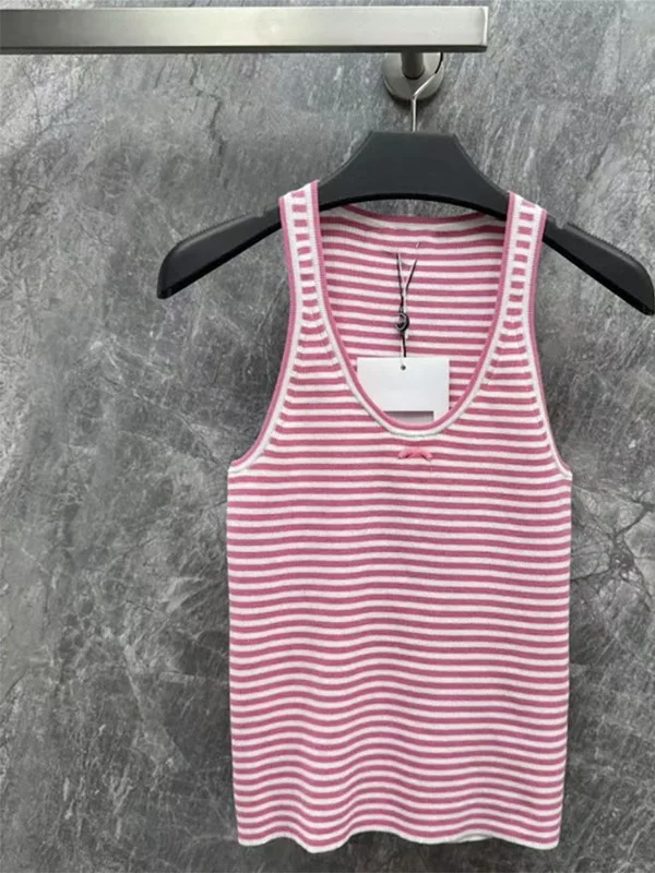 

Spring Summer New Sle U-Ne Letter Embroidery Small Fraance Sle Color Blo Woolen Stripe Svel Vest Strap Top