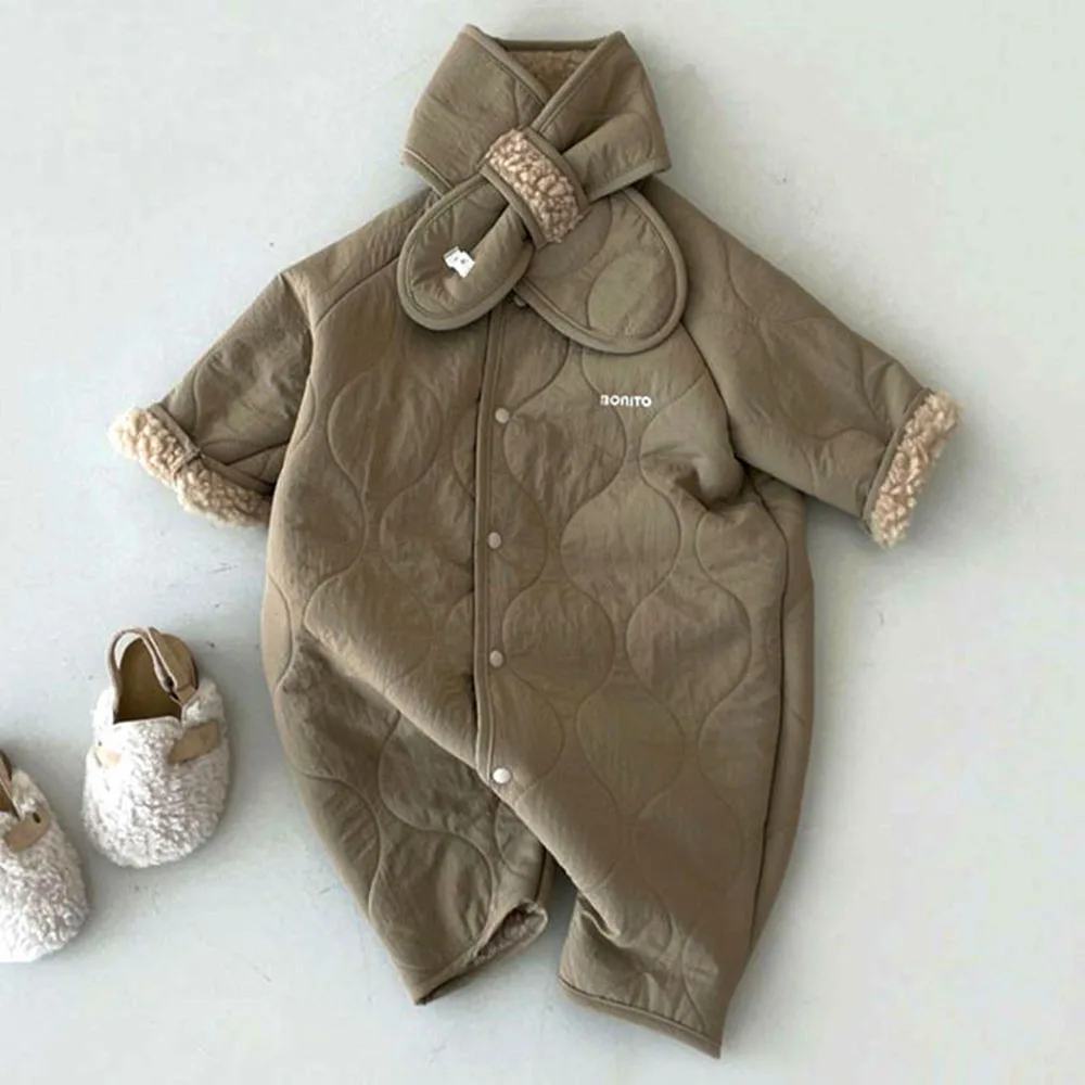 Autumn and winter new baby retro fashion plush thickened warm crawling suit jumpsuit baby autumn and winter outdoor clothes