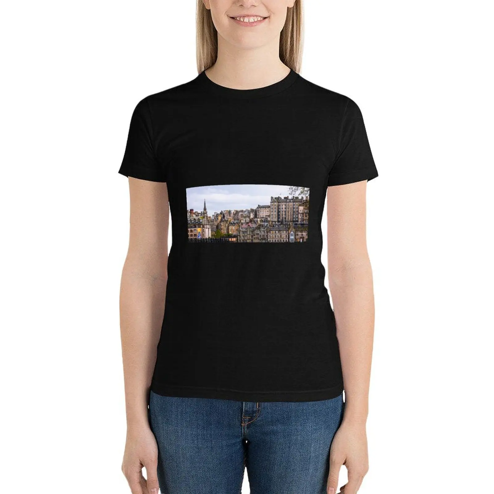 

Edinburgh Skyline - Scotland T-Shirt Aesthetic clothing aesthetic clothes summer clothes graphics Women clothing