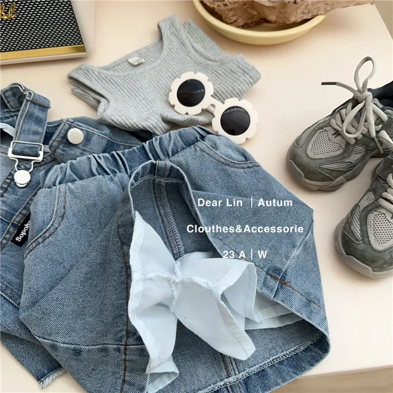 Tenue d'été pour filles, ensemble 3 pièces à la mode pour enfants, version coréenne, bretelles en jean + jupe en jean + doublure