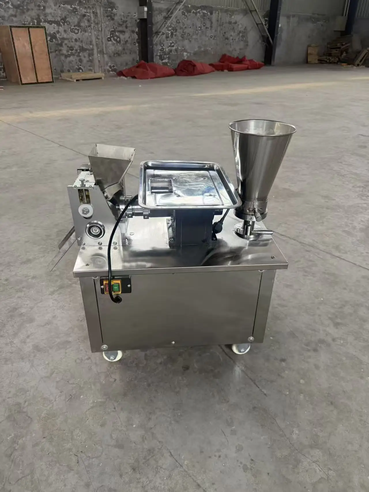 Cheap Price Commercial Dumpling Making Machine Chinese Ravioli Samosa Machine Fully Automatic Pelmeni Empanada Forming Machine