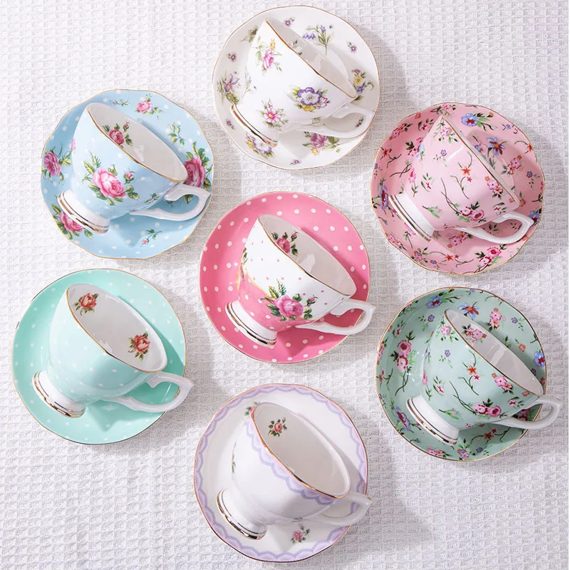 1 шт., французская керамическая кофейная чашка, набор европейских костяных фарфоровых чашек для послеобеденного чая и тарелка в дворцовом стиле, высокий чайный сервиз для домашней кухни