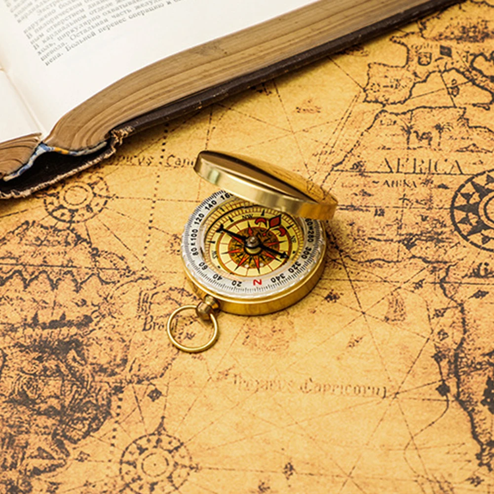 بوصلة خارجية من النحاس النقي متعددة الوظائف لتسلق الجبال والتخييم والمشي لمسافات طويلة بوصلات كلاسيكية مضيئة صغيرة أداة خارجية