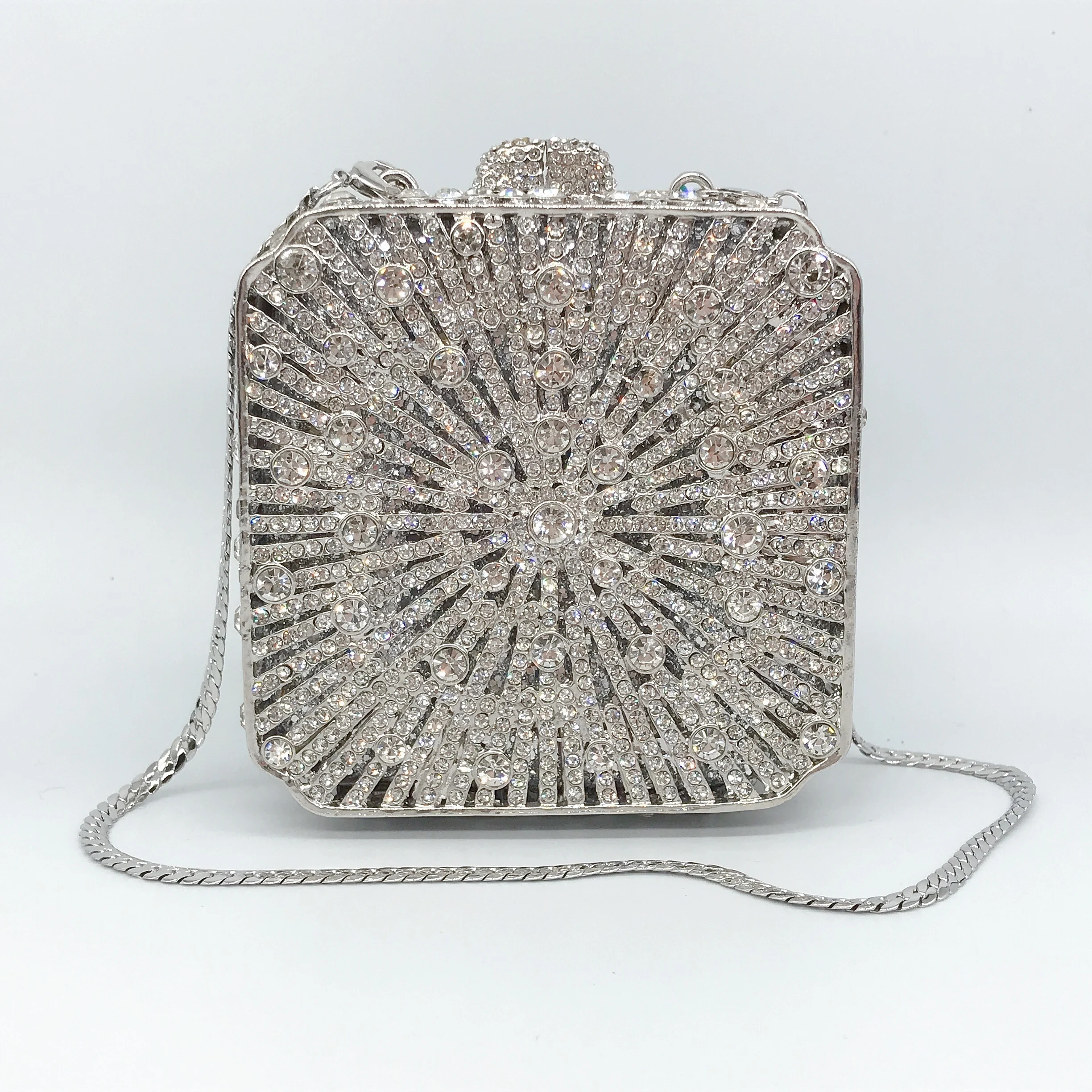 Diamond-encrusted dinner bag, hollow metal hard box, diamond bag, banquet dress, holding women's bag, small square box, bag