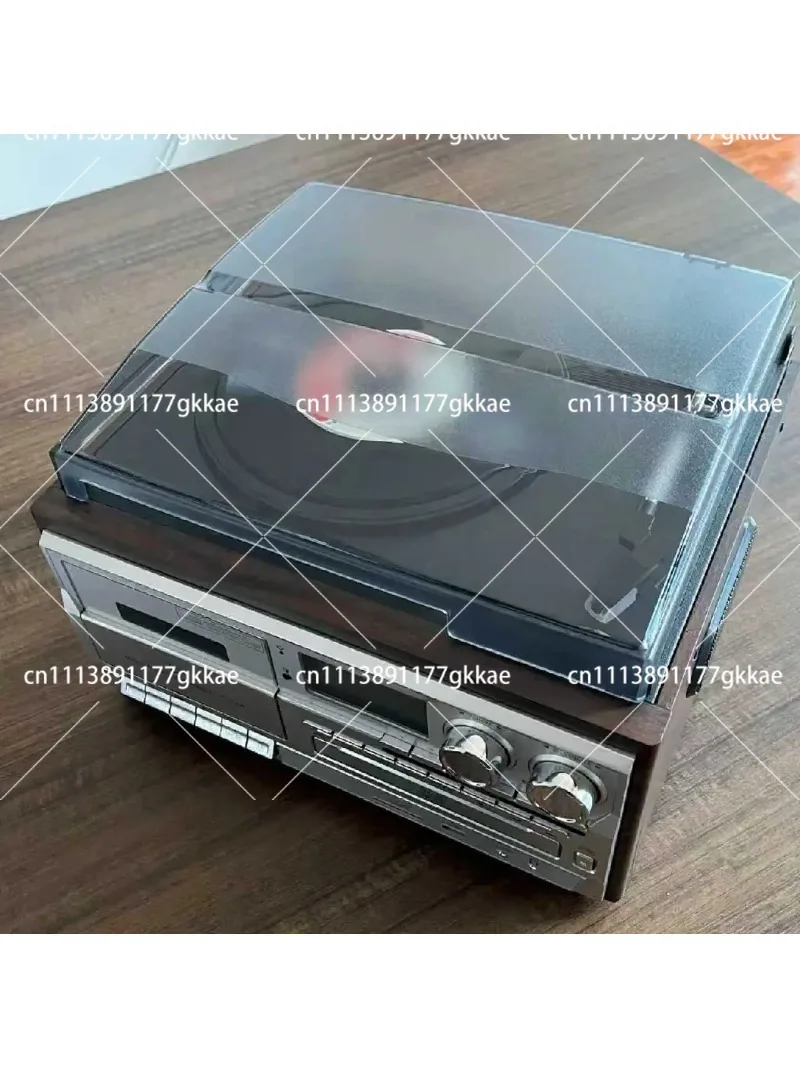 Vintage 3-Speed Turntable Vinyl Record Player with USB Recording Classic Retro Phonograph