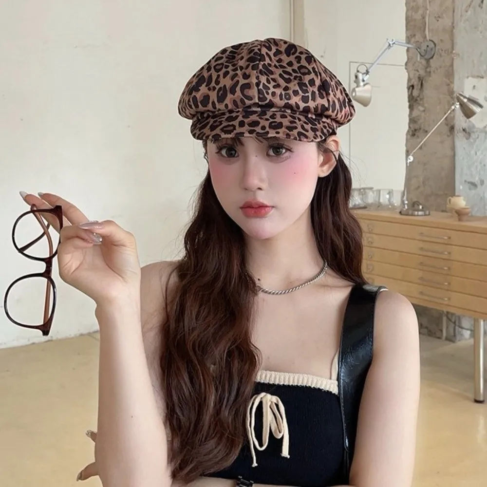 

Vintage Spot Leopard Print Octagonal Hat Polyester Y2K Women Beret Korean Style British Peaked Cap Streetwear