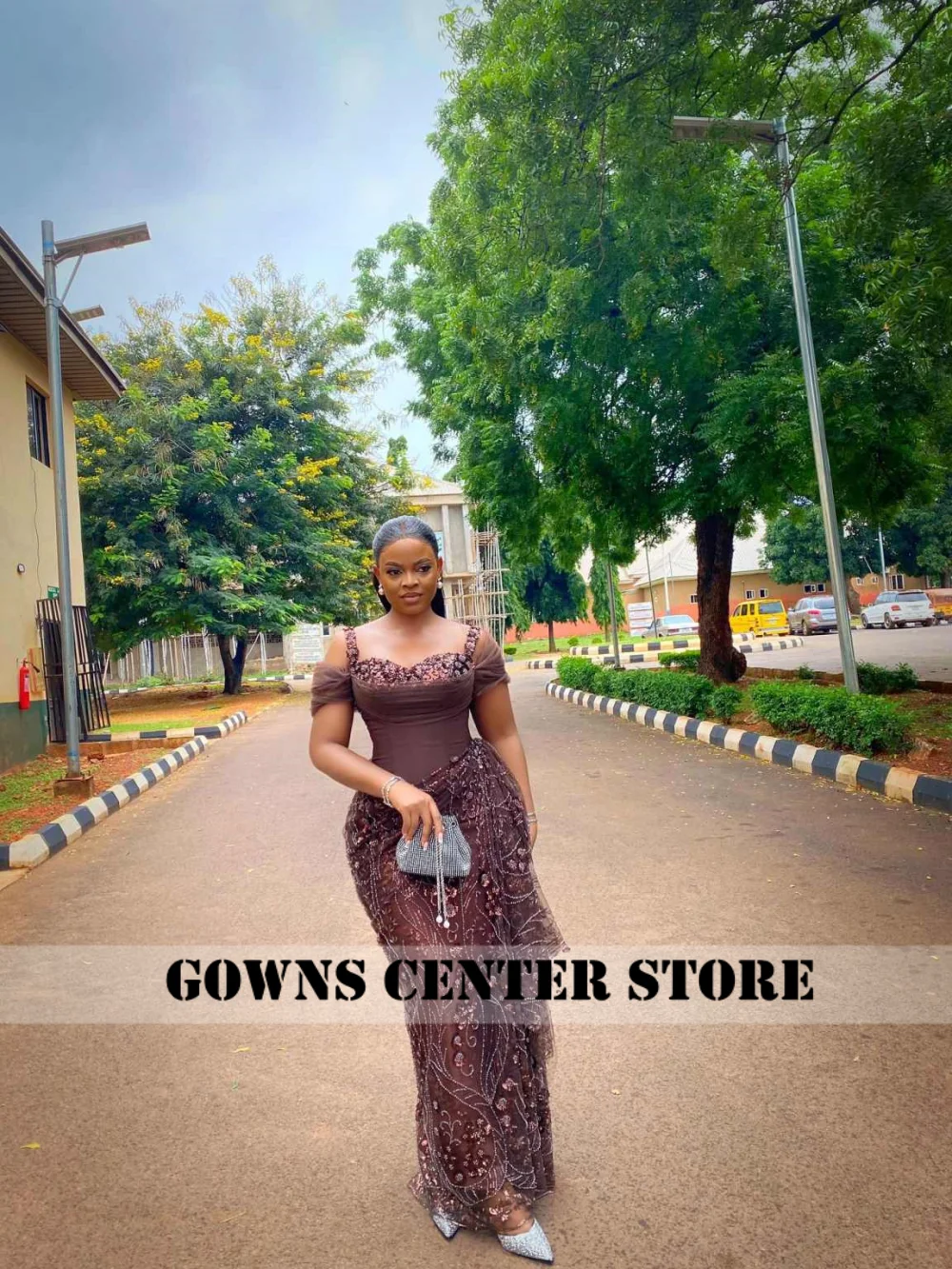 Fabulous Brown Lace Evening Dresses African Traditional Wedding Bride Dress Luxury Beads Lace Birthday Dress Asoebi Costomized