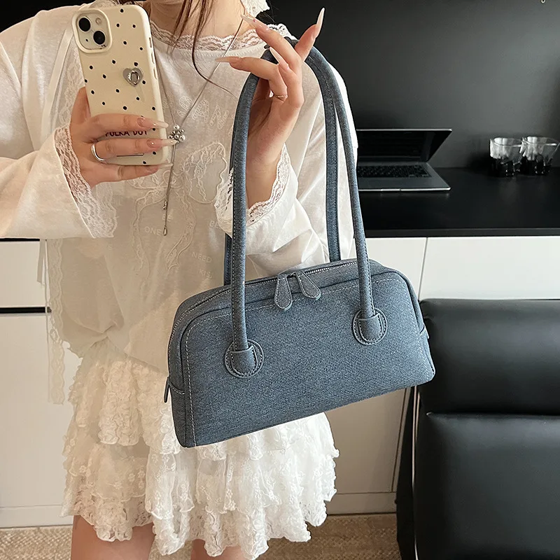 

2025 Summer Vintage Square Bag for Women Stylish Suede Crossbody Purse Minimalist Maillard Tote Fashionable Versatile