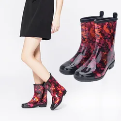 New Fashion Women Rain Boots Waterproof Rubber Boots Midcalf Adult Non-slip Water Women Shoes Garden Kitchen Working Rainboots