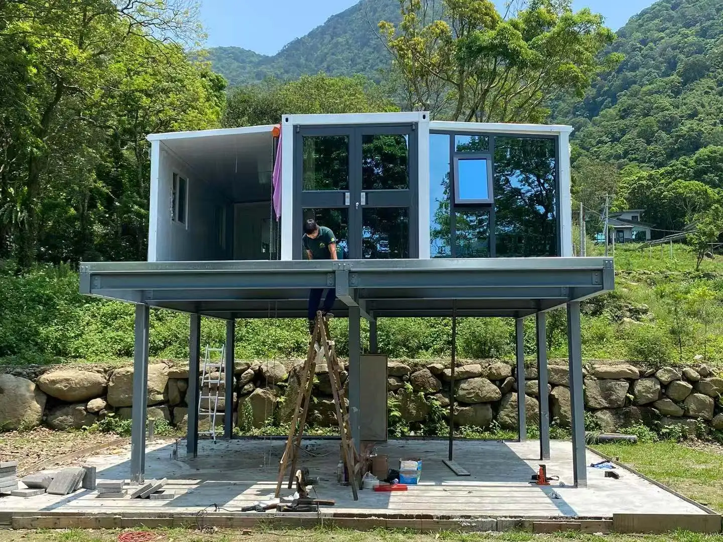 Prefab 2 3 Bedroom Modular Folding Office Customized Prefabricated Luxury Living Prefab Steel Expandable Container House