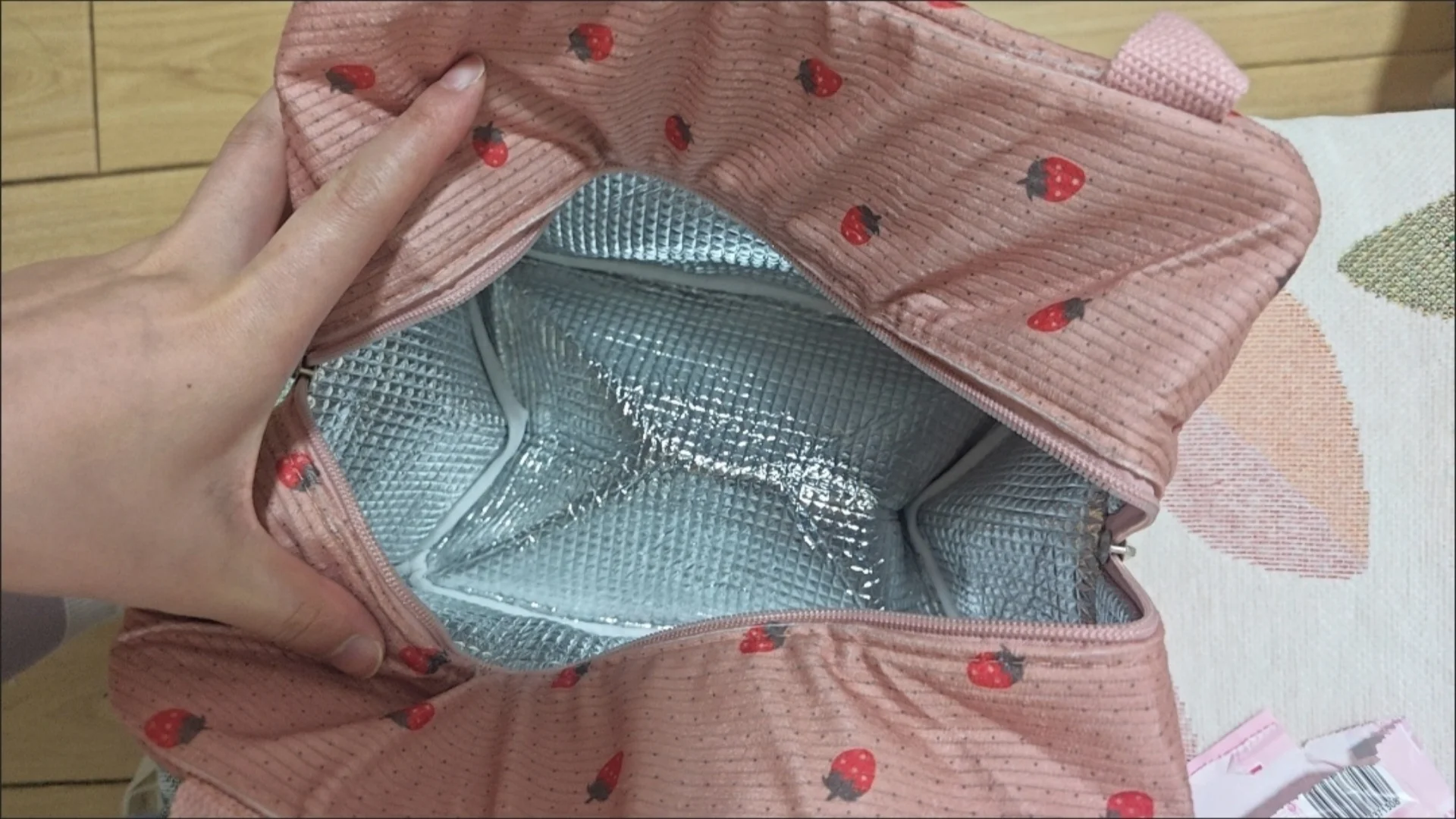 

Клубничный ланч-бокс, вельветовая изолированная сумка для обеда, портативная термосумка для еды для школы, работы, пикника, кемпинга, сумки для пикника на открытом воздухе