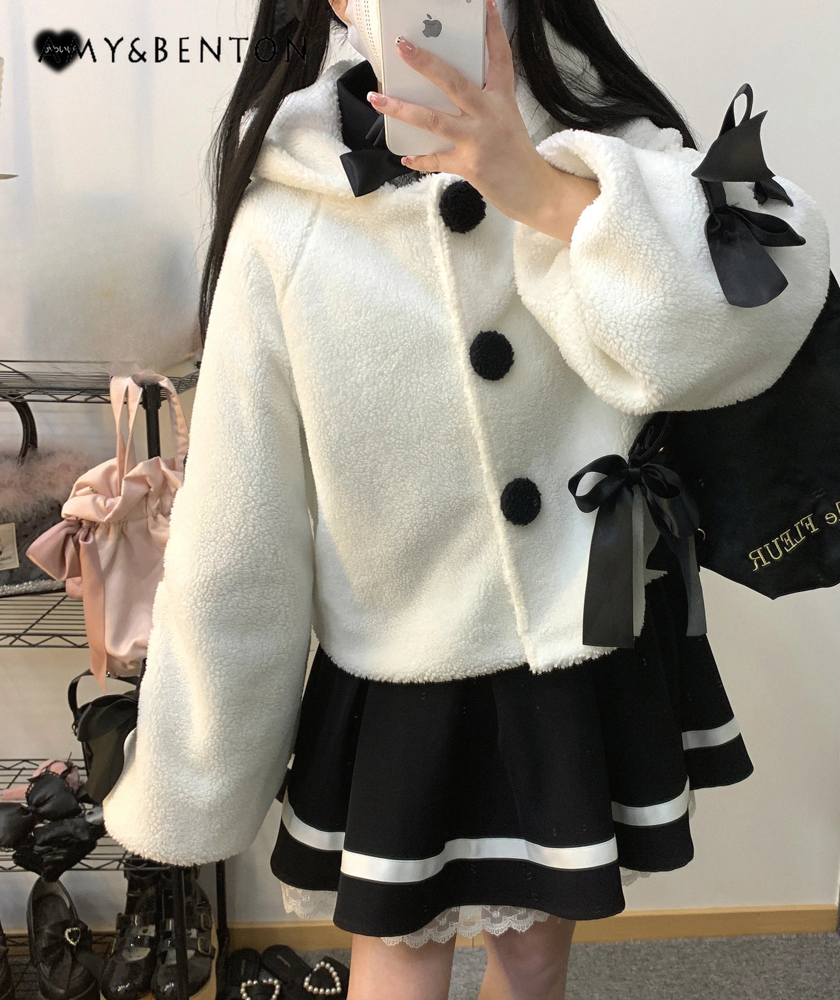 Lolita-Manteau japonais doux pour femme, veste en peluche Kawaii, nœud à lacets, bouton d\'oreille de lapin mignon, vêtements d\'hiver