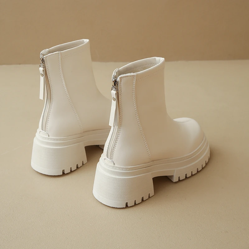 أحذية الكاحل ذات النعل السميك لزيادة الارتفاع للنساء لخريف وشتاء 2025 أحذية رفيعة قابلة للتمدد من الصوف على الطراز البريطاني الجديد