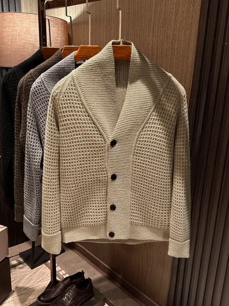 

British Retro Men's Thickened Pure Color V-neck Open Cardigan Sweater Outerwear Spring 2026 Versatile Casual Knitted Jacket