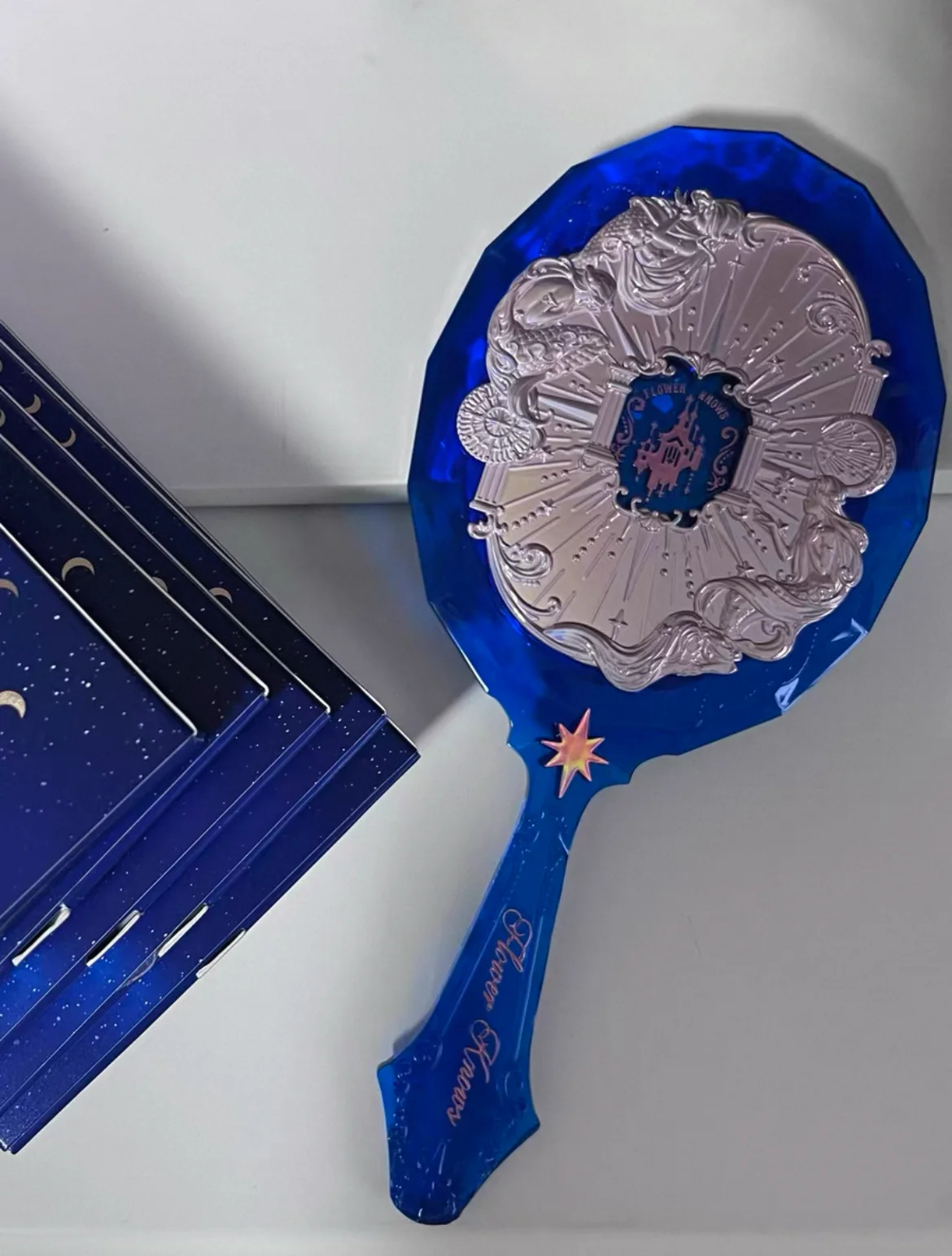 Flower Knows Moonlight Mermaid Exquisite Textured Crystal Hand Mirror Blue Pink Ladies Makeup Mirror