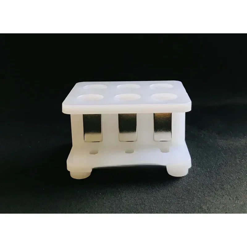 Estrazione del DNA con supporto per provette da centrifuga magnetica