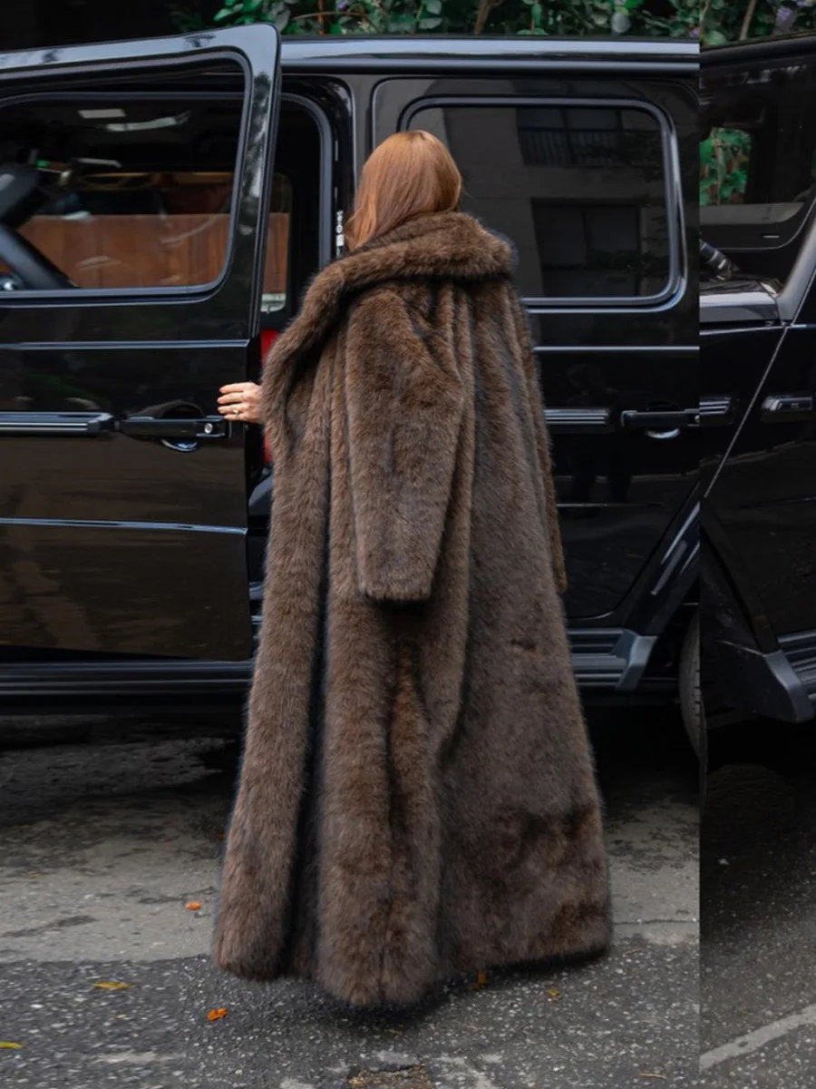 Winter Thicken Warm Loose High Quality Outwears Female Hooded Faux Fur Overcoat Women Casual Luxury Long Sleeve Fluffy Coat