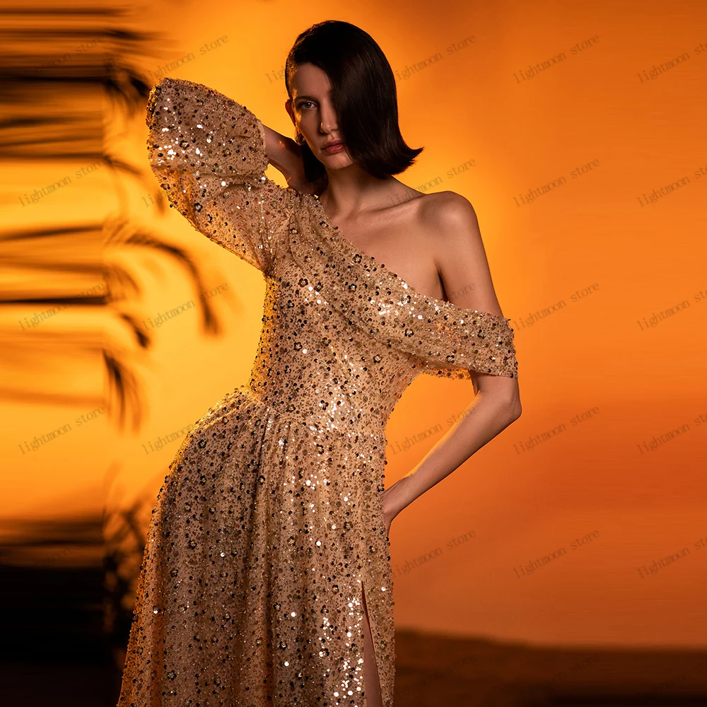 فساتين سهرة لامعة فستان حفلة موسيقية عتيق مطرز بالخرز قبالة الكتف رداء فتحة عالية Vestidos De Gala مخصص 2026