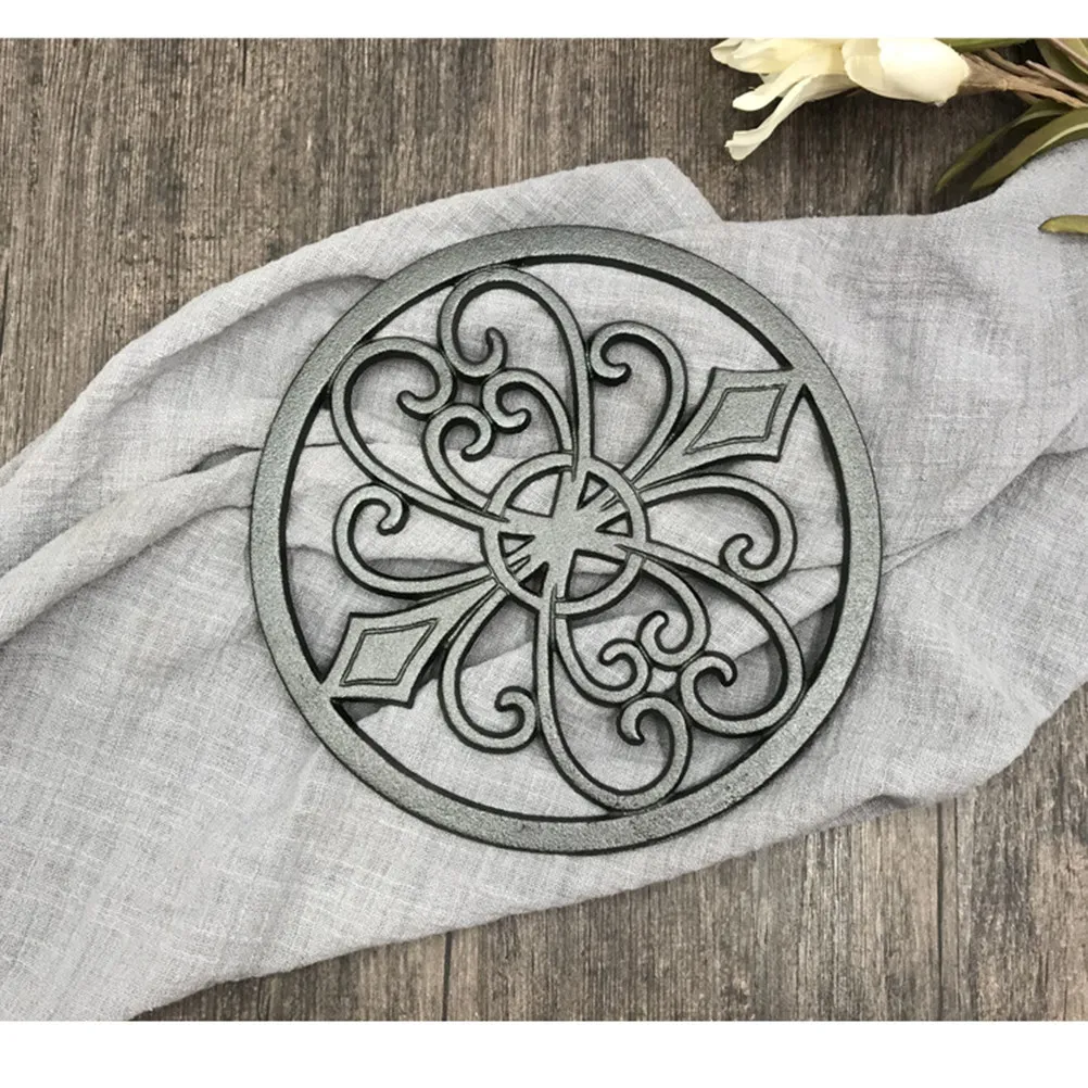 Cast Iron Trivet Hollow-Carved Vintage Round Heat Insulation Pad 7.87 Inch Diameter Kitchen Dining Table Hot Pot Holder Mat
