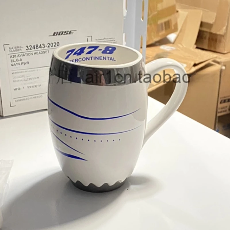 

Подлинный самолет 747-8, моторная кружка, чашка для воды, гражданская авиация, пилот