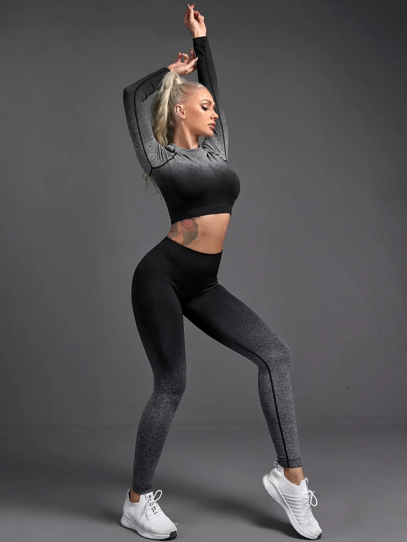 

Yoga Set Wome Seamless Long Sleeve Set Sportswear Push Up Fitness High Waist Yoga Pants Set