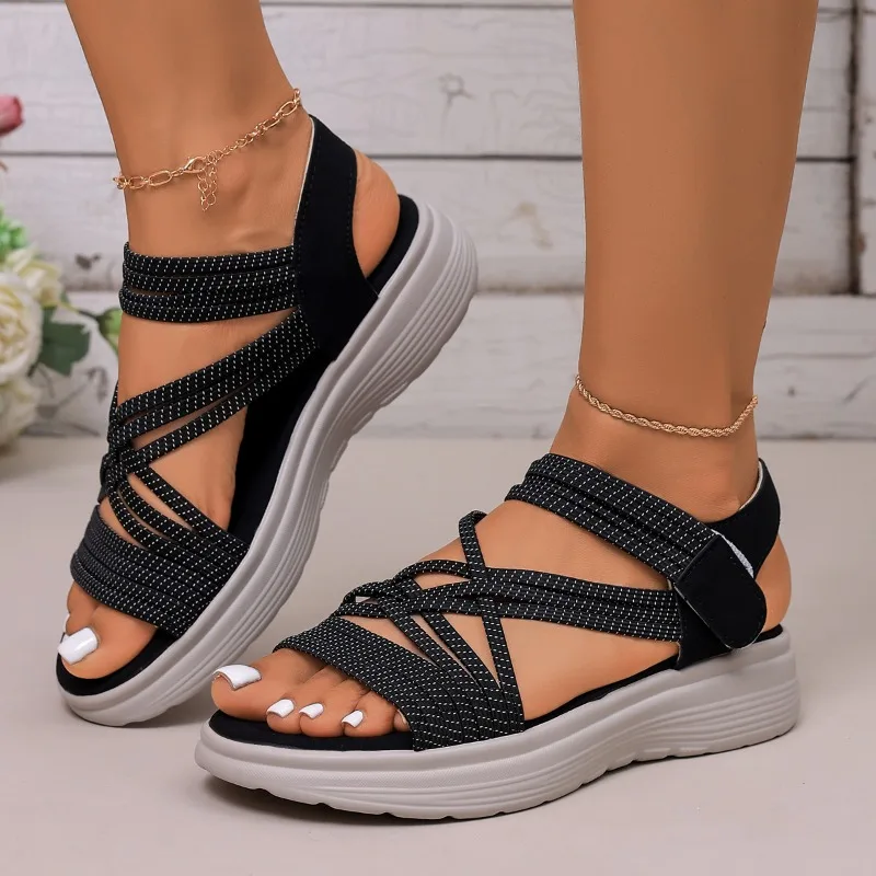 2026 Sommer Damen Römersandalen Modische Kreuzriemen-Designer-Sandalen Neue Low-Top Damen Outdoor Freizeit-Walkingschuhe 36-43 – Detail 10