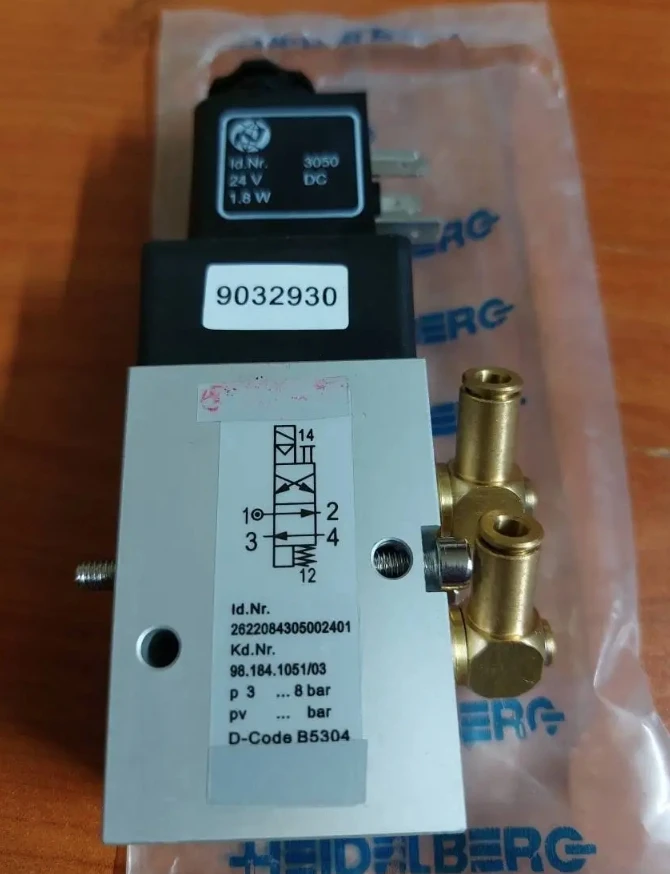 

2 шт./лот, бесплатная доставка 98.184.1051 6 мм медная головка SM102 CD102 2625484 электромагнитный клапан 98.184.1051