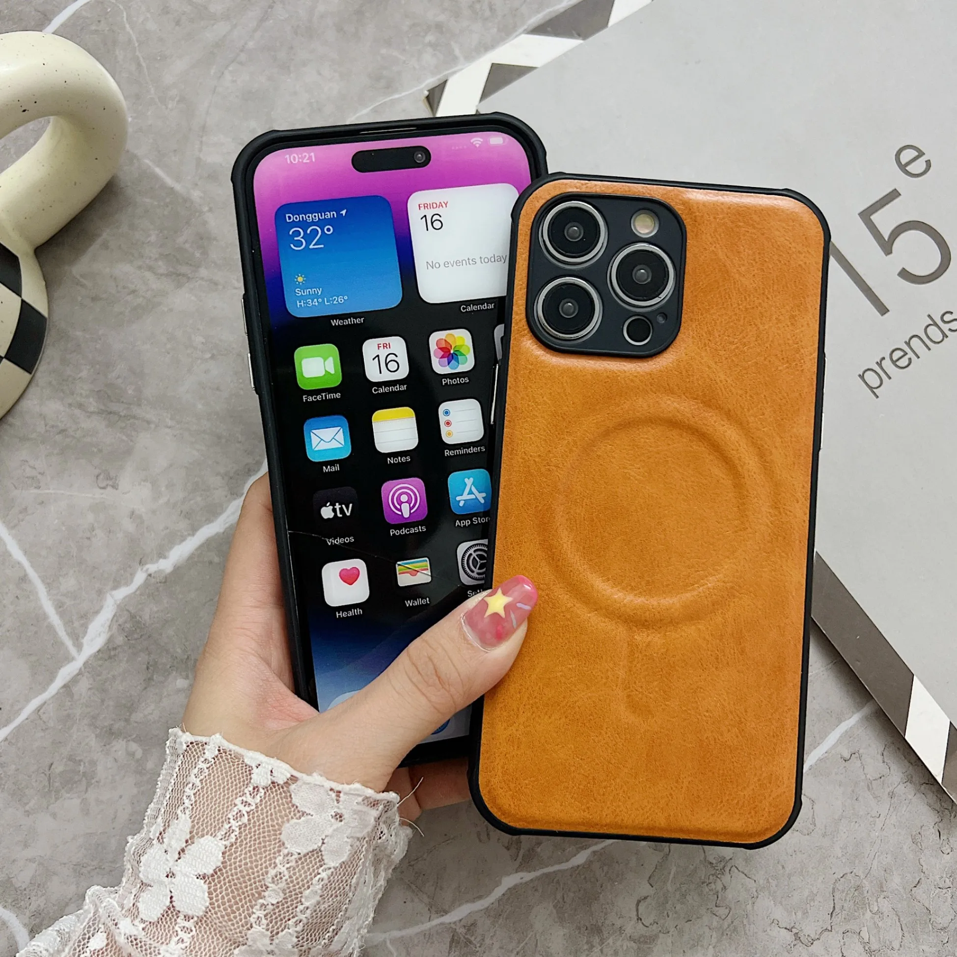 حافظة لهاتف أبل آيفون 11 12 13 14 15 16 برو ماكس بلس كريزي هورس سيليكون جلد نمط مغناطيسي ناعم واقي