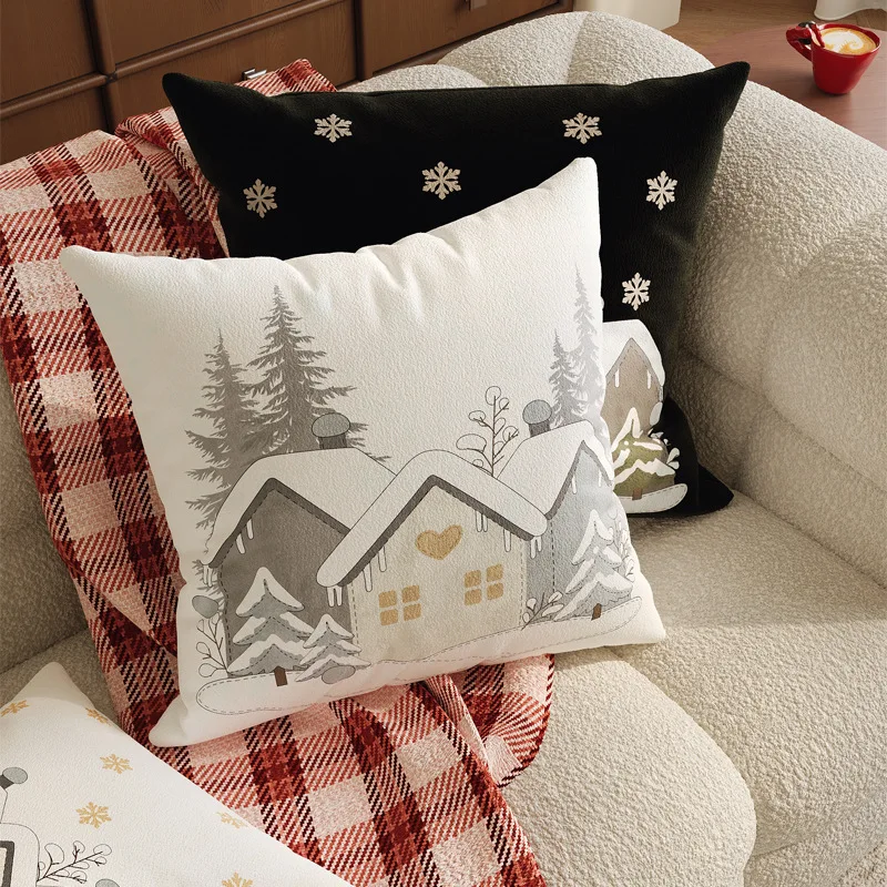 2-piece Christmas Snow House Printed Cushion Cover Soft Velvet Feel Pillow Case Holiday Party Decorative Throw Pillow Cover 6