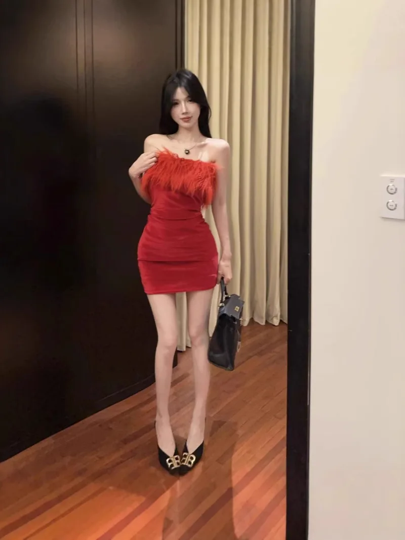 Robe Pure Desire Sexy épicée fille poilue sans bretelles fesse enveloppé rouge velours poitrine enveloppé robe de Banquet élégante FKH8