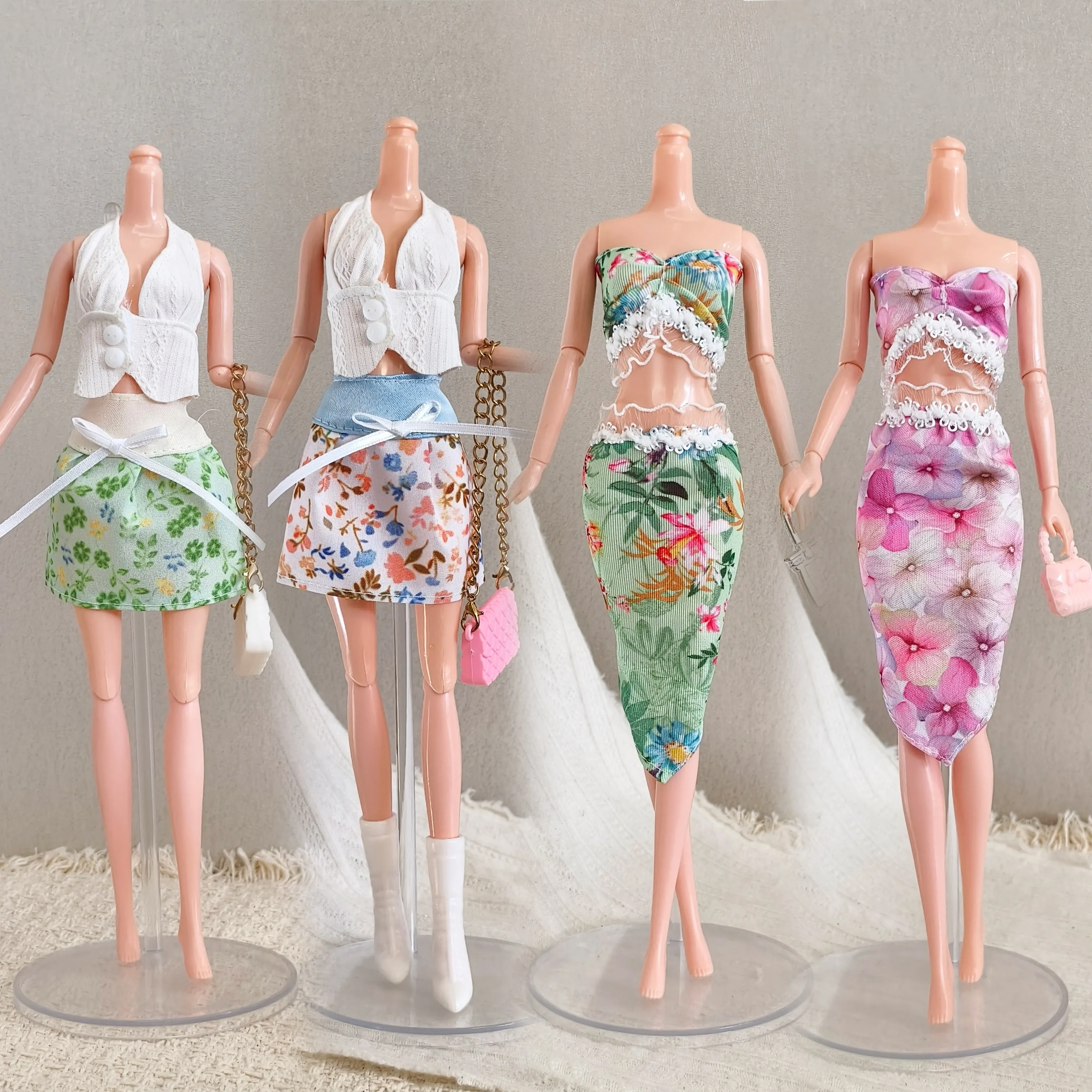 Ropa para muñecas de 30 cm/11,5 pulgadas, top con textura floral y cuello halter para primavera - conjunto de falda de patchwork / traje de baño con borde de encaje estilo resort de verano
