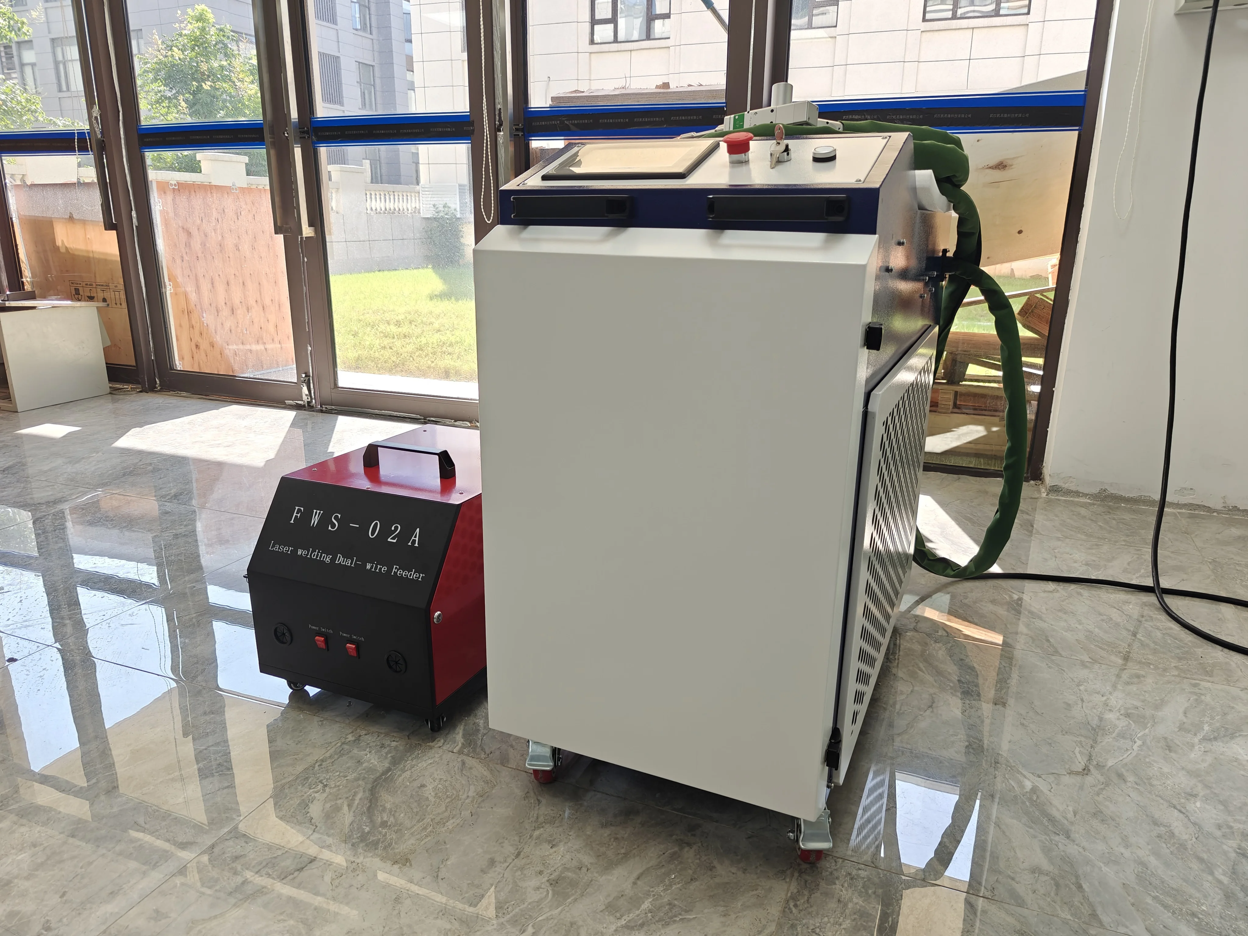 HWC1500 1500W  fiber laser welding handheld laser welding machine  for metal spot welding machine multi-function