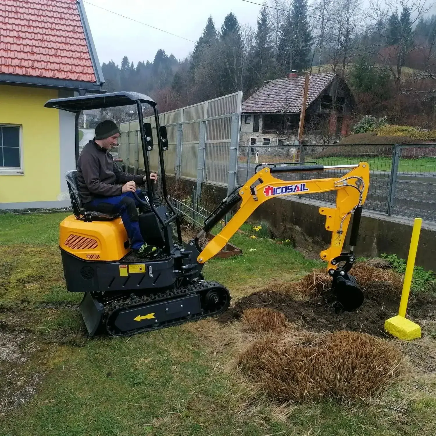 

Garden brand new 1.2-ton compact mini hydraulic crawler excavator for sale