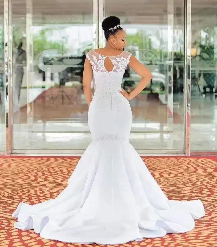 Aangepaste vintage zeemeermin trouwjurk merk pure naakt terug applicaties kant boothals robe de mariage plus size bruidsjurken 2