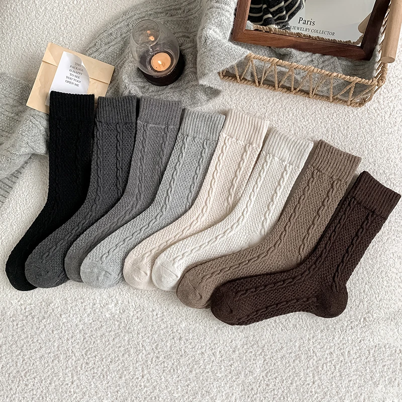 Socken Für Frauen Neue Herbst Winter Einfarbig Beiläufige Lange Socken Weibliche Dicke Warme Wolle Mode Hohe Qualität Einfache Lose Socken