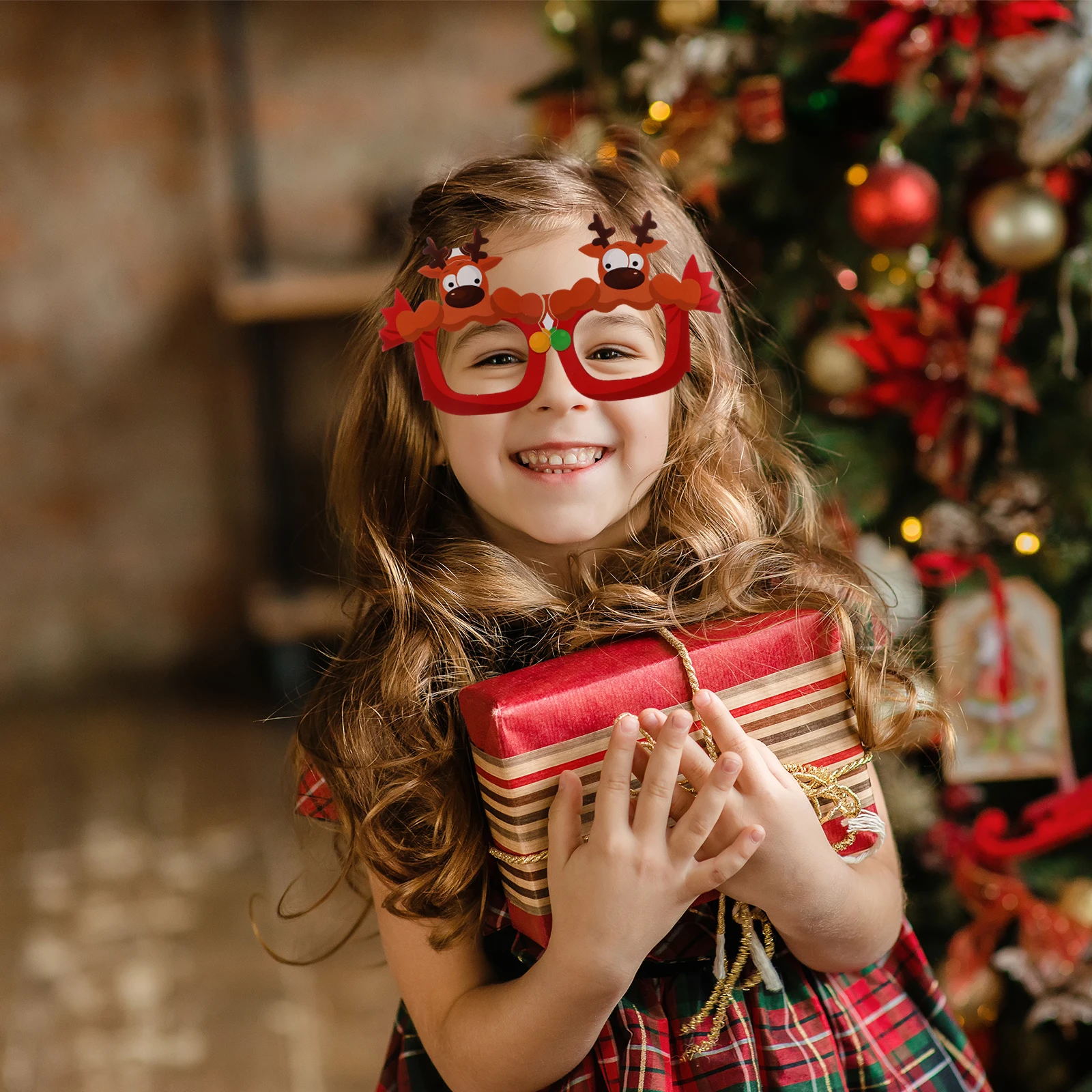 

8 Pcs Novelty Christmas Glasses Photo Photography Props Funny Eyeglass Frame Decoration