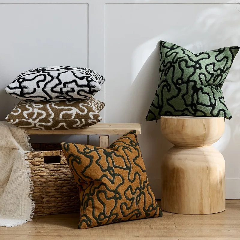 

2-piece Abstract Striped Jacquard Cushion Cover Luxury Velvet Pillowcase Soft Home Sofa Pillow Cover Decorative 45x45CM