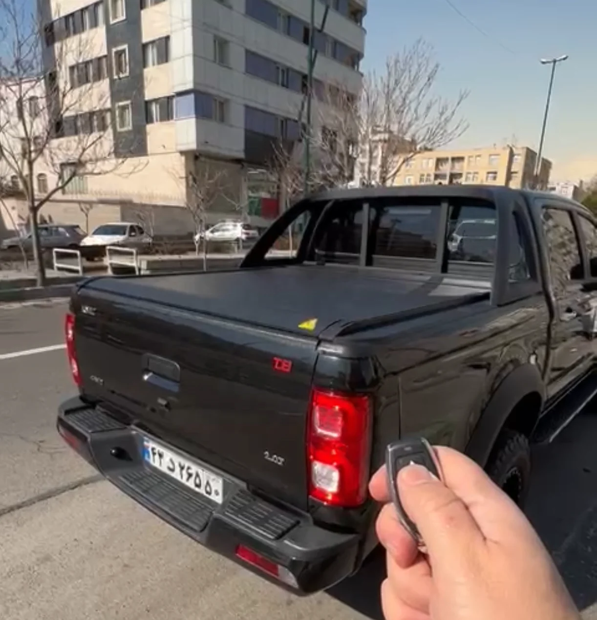 JAC Accessories High Quality Tonneau Cover Bed Cover Electric Pickup Hard Electric Bed Cover for JAC T8