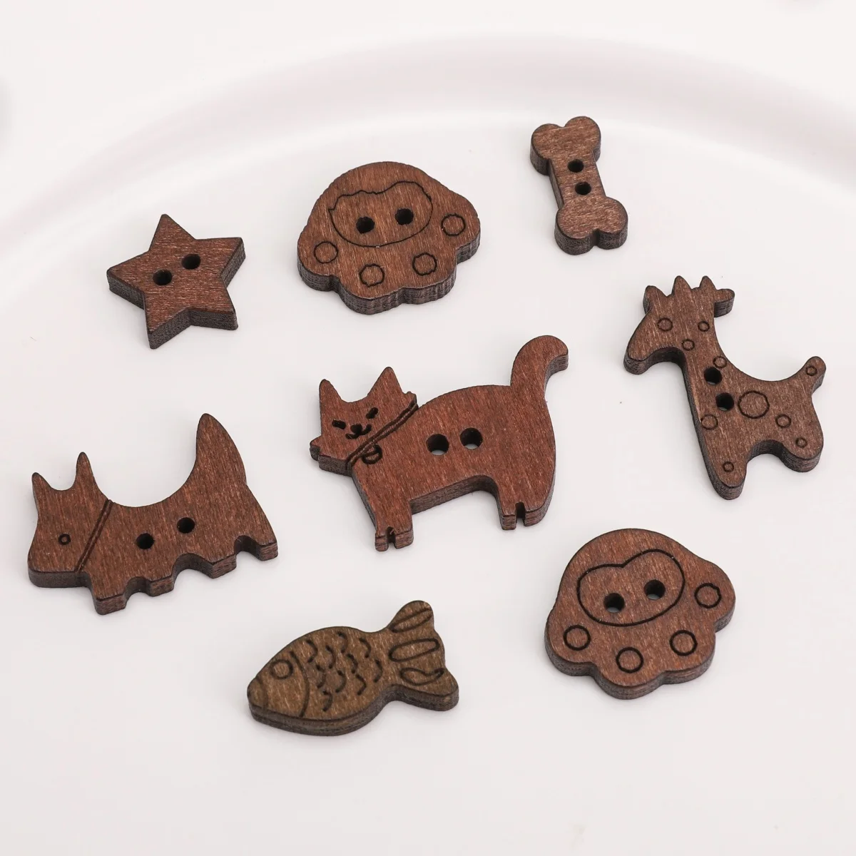 10pcs Cute Cartoon Wooden Animal Buttons Beads Brown Cat Dog Fish Star Flatback Beads DIY Scrapbooking Crafts Making Accessories