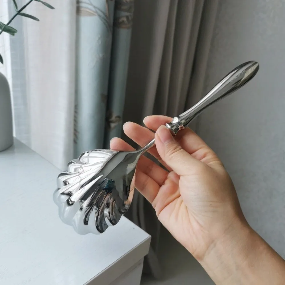 Public Spoon Shell Shape Stainless Steel Spoons French Exquisite Soup Spoon Light Luxury Table Serving Spoons Coffee