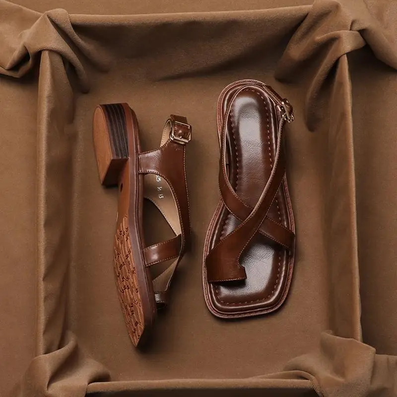 Women's Sandals Retro French Style Clip Toe Square Toe Buckle 2026 Sandals Comfortable Soft Sole Simple Versatile Sandalias 샌들