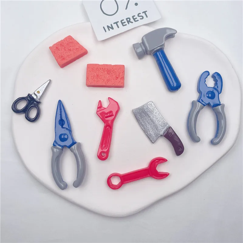 100pcs Kawaii Resin 1:12 Metal Hand Tool Set Wrench/Caliper/Screwdriver/Plier/ Hammers Miniature Accessories