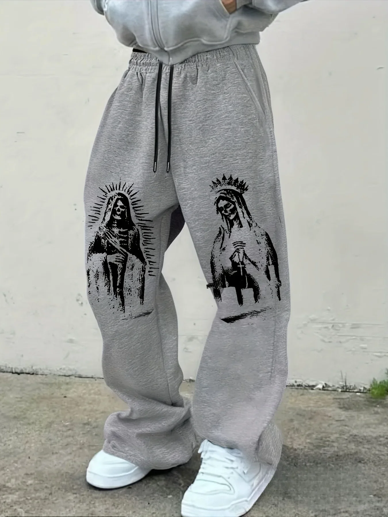 

Edgy Street Style Men's Gray Religious Print Joggers Bold Gothic Virgin Mary Pattern Sweatpants Monochrome Hip Hop Fashion Pants