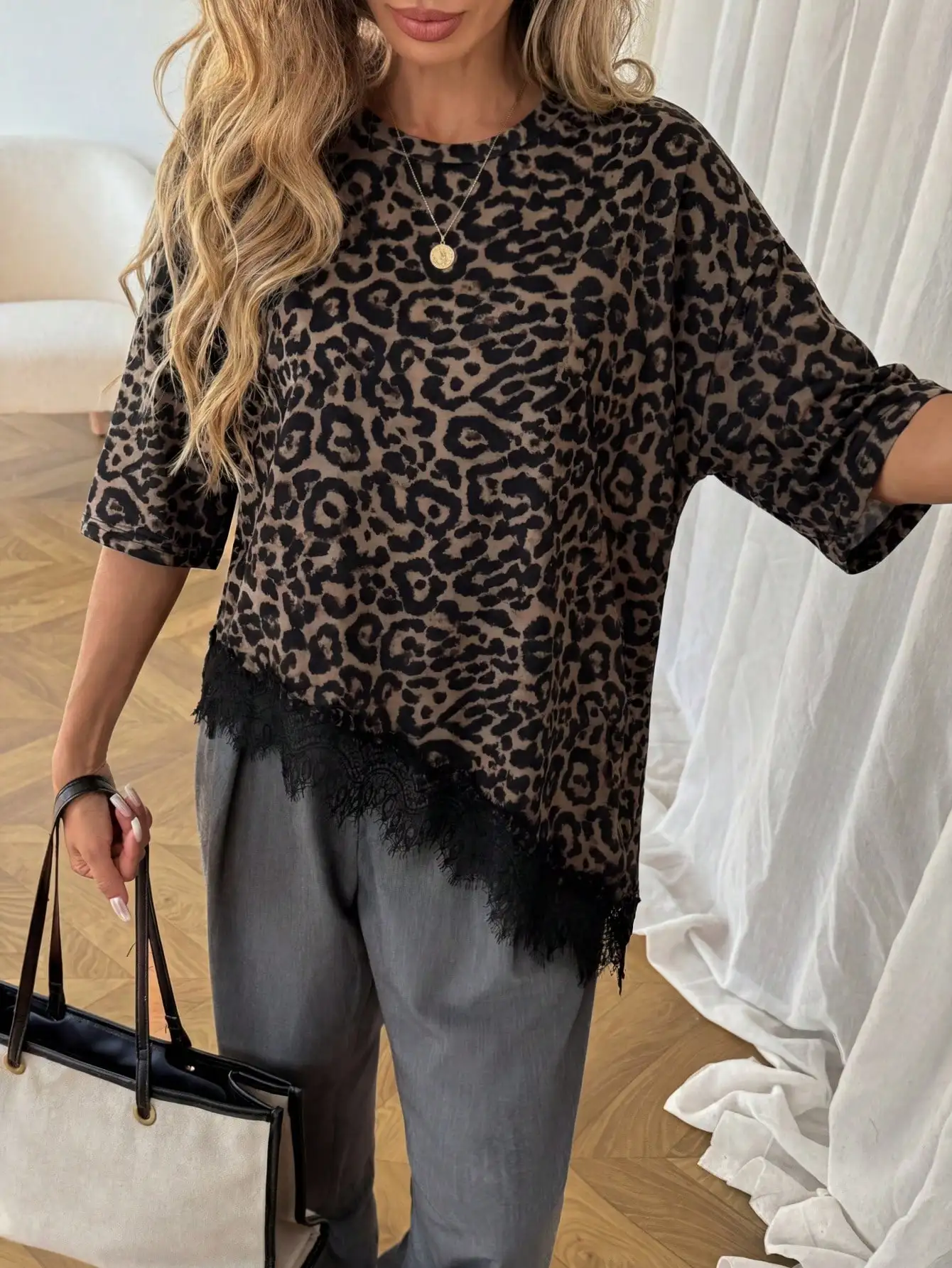 2026 Summer New Arrival Women's Oversized Ruffle Print Leopard Print Padded Lacing Loose Fit T-Shirt image 4