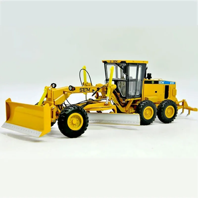 CAT SEM919 Grader Road Model Truck 1:35 Scale Die-casting Forklift Alloy Engineering Vehicle Mechanical Model Toy For Collection