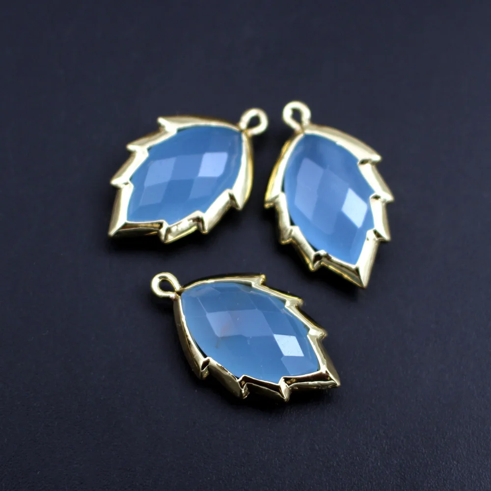 10 個ファセットリーフシェイプ天然水晶ラブラドライトストーンチャーム DIY 女性レディパーティードロップイヤリングブレスレットチェーンネックレス