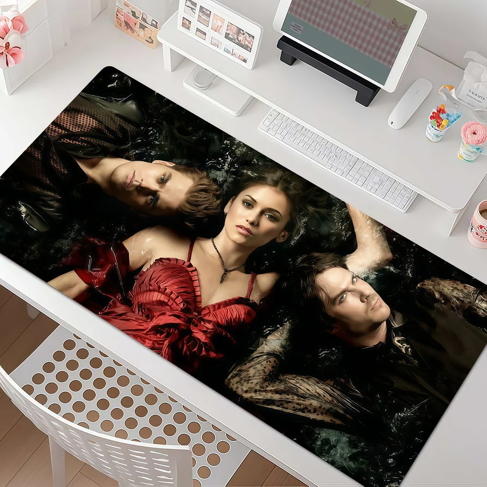 TV The V-vampire D-diaries Damon Salvatore Mouse Pad Anti Slip Rubber Edge Locked Thickened Laptop Gaming Desk Mat